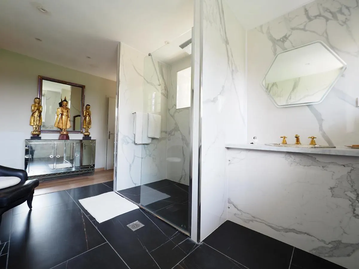 Villa Pauline Avignon Bed & Breakfast